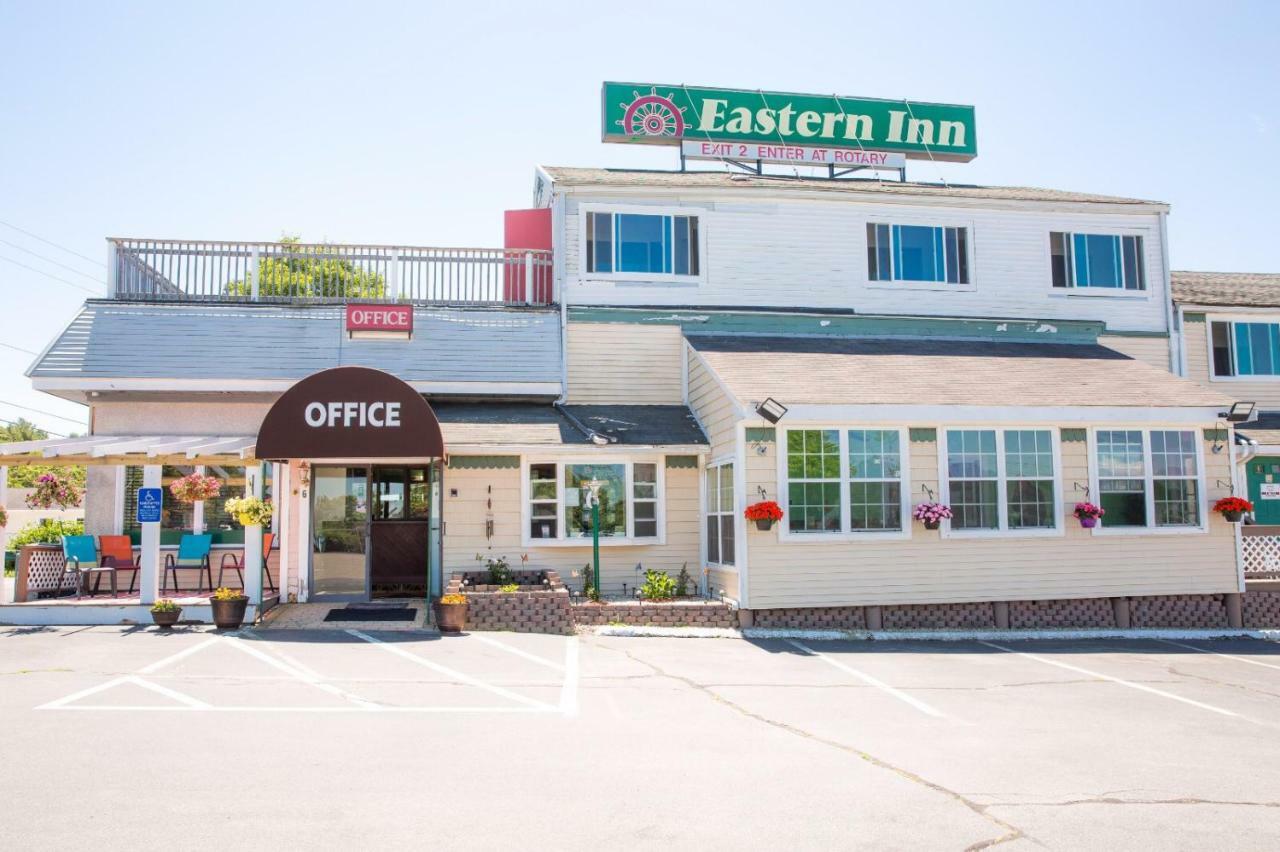 Eastern Inn Bourne Bagian luar foto